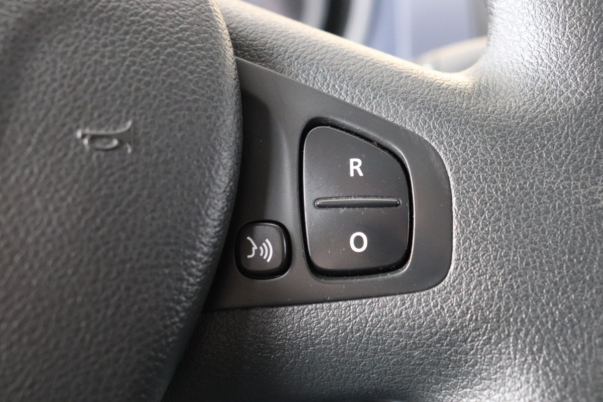 Opel Vivaro 1.6 CDTI 125PK EURO 6 - Airco - Navi - Cruise - € 9.950,- Excl.
