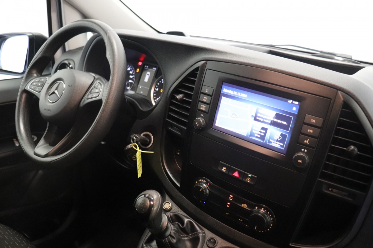 Mercedes-Benz Vito 116 CDI Lang EURO 6 - Airco - Navi - Cruise - € 17.950, Excl.