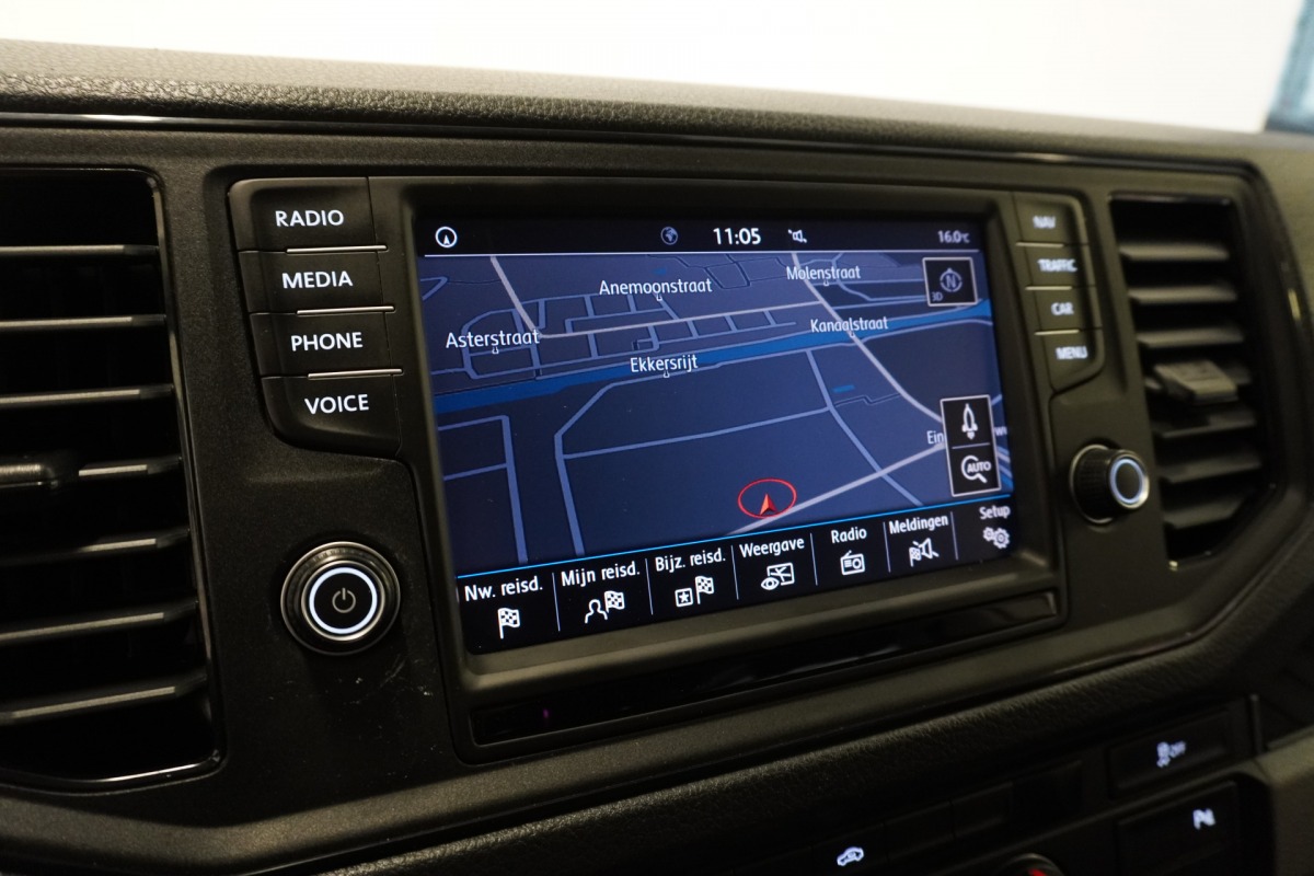 Volkswagen Crafter 2.0 TDI L4H3 Dubbele Cabine EURO 6 - Airco - Navi - Cruise - € 22.950,- Excl.