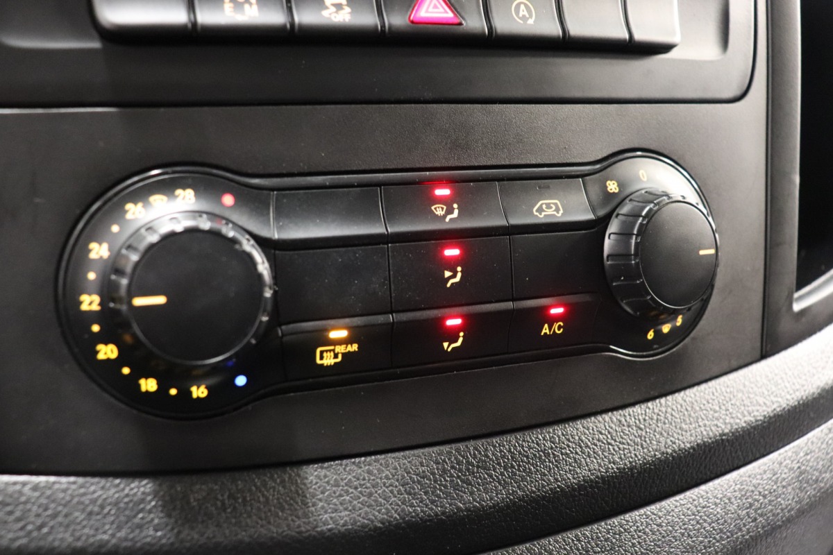 Mercedes-Benz Vito 114 CDI Automaat Lang - EURO 6 - Airco - Cruise - PDC - € 15.900,- Excl.