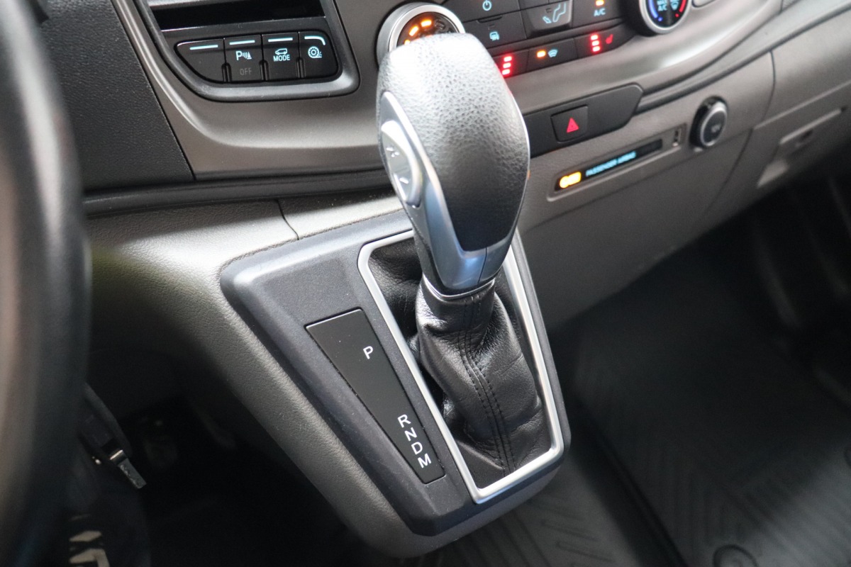 Ford Transit Custom 2.0 TDCI 130PK Automaat - EURO 6 - Airco - Navi - Cruise - € 14.950,- Excl.