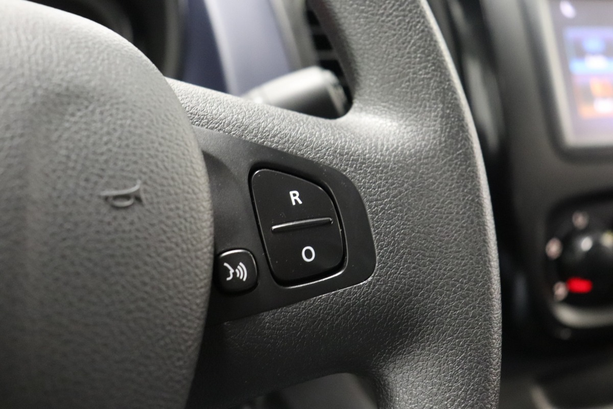Opel Vivaro 1.6 CDTI 122PK EURO 6 - Airco - Navi - Cruise - €11.950,- Excl.