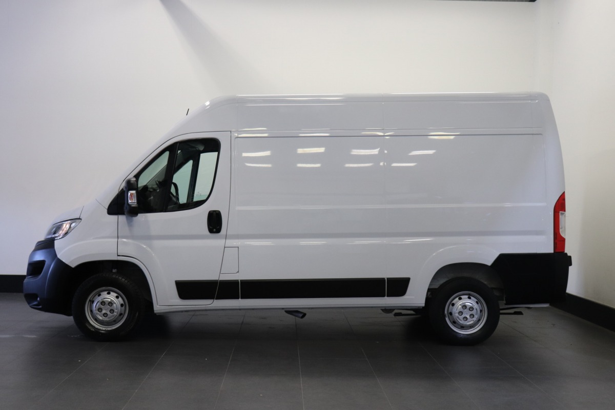 Opel Movano 2.2D 120PK L2H2 EURO 6 - Airco - Cruise - PDC - € 19.950,- Excl.