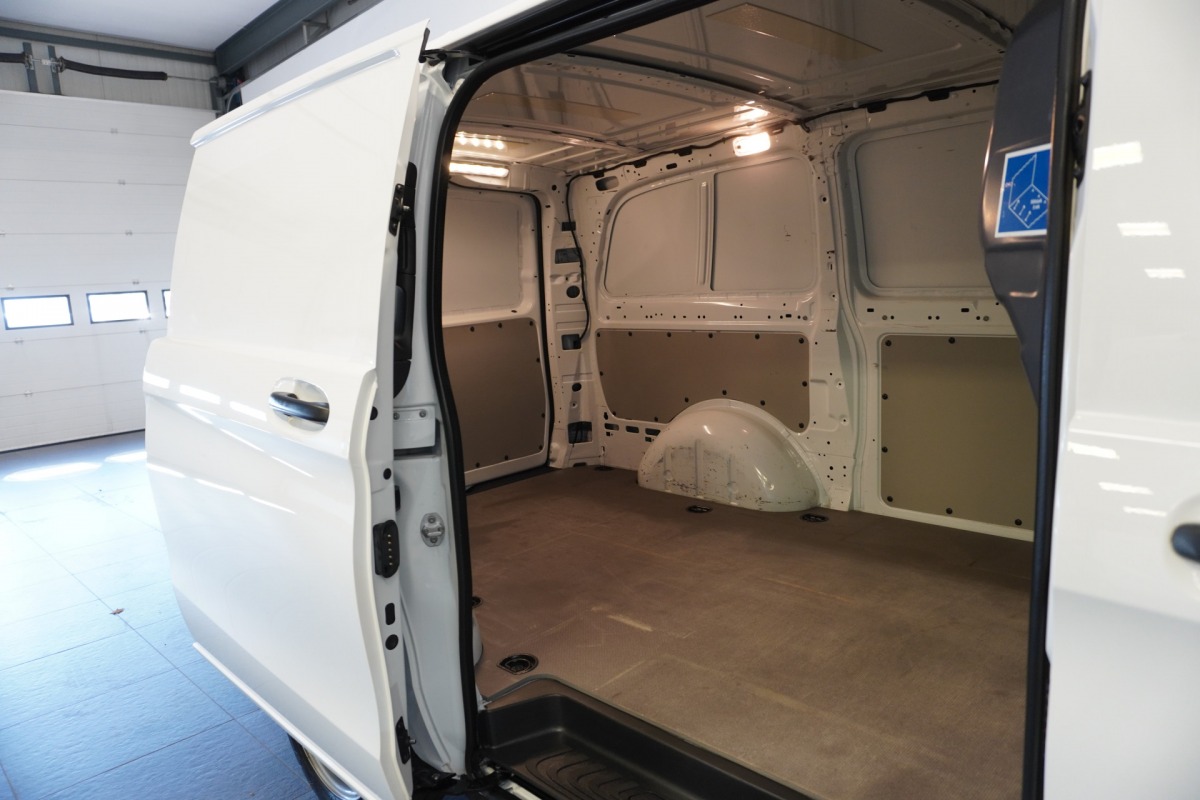 Mercedes-Benz Vito 114 CDI Lang Automaat - EURO 6 - A/C Climate - Cruise - Navi - € 19.900,- Excl.