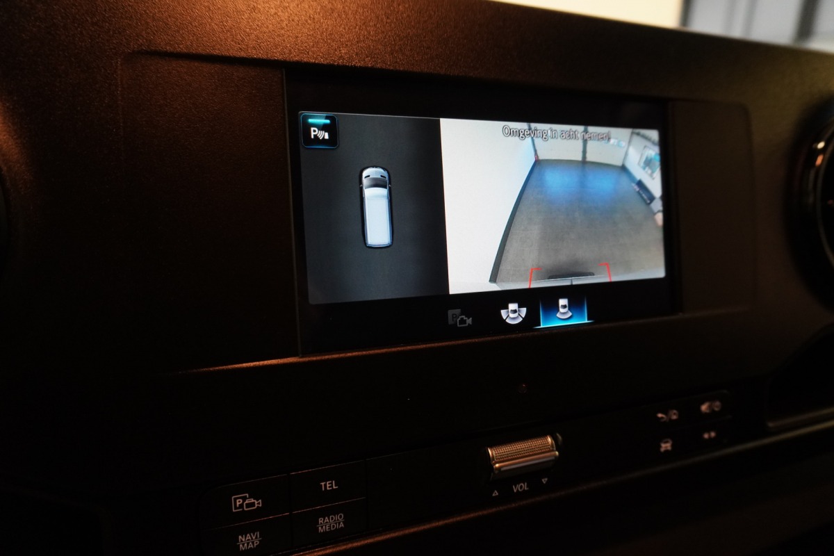 Mercedes-Benz Sprinter 211 2.2 CDI L1H2 Automaat EURO 6 - Airco - Navi - Cruise - € 17.900, Excl.