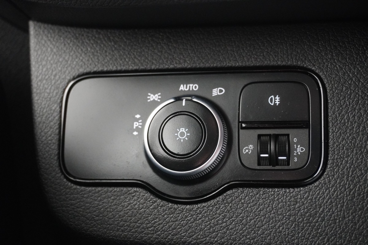 Mercedes-Benz Sprinter 211 2.2 CDI L1H2 Automaat EURO 6 - Airco - Navi - Cruise - € 17.900, Excl.