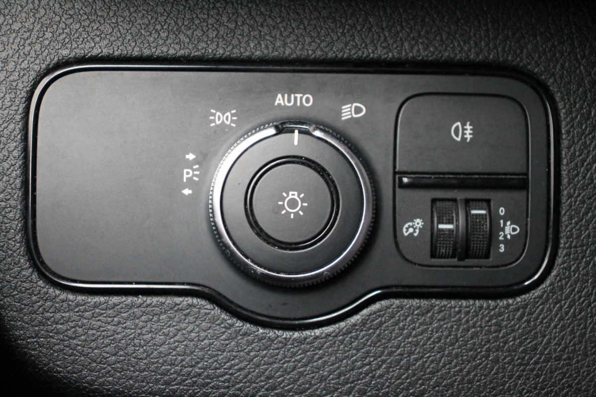 Mercedes-Benz Sprinter 314 2.2 CDI L2H2 Automaat EURO 6 - Airco - Navi - Cruise - € 18.900,- Excl.