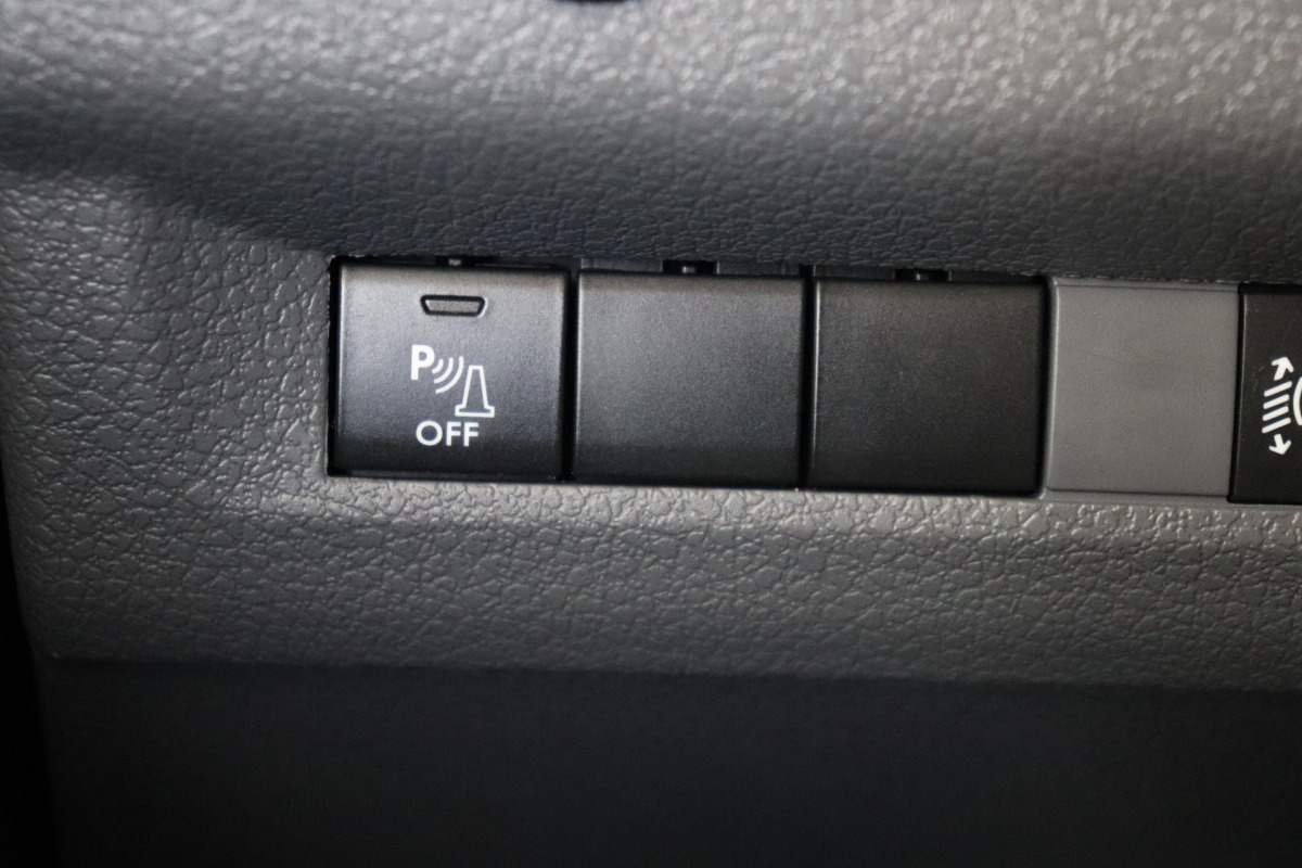 Opel Vivaro 2.0 CDTI L2 123PK Automaat EURO 6 - Airco - Cruise - PDC - Trekhaak - €13.950,- Excl.