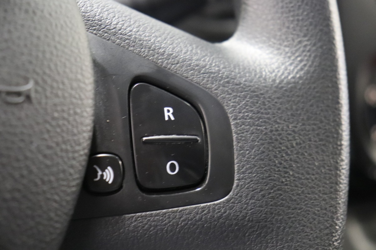 Opel Vivaro 1.6 CDTI 125PK EURO 6 - Airco - Navi - Cruise - € 9.900,- Excl.