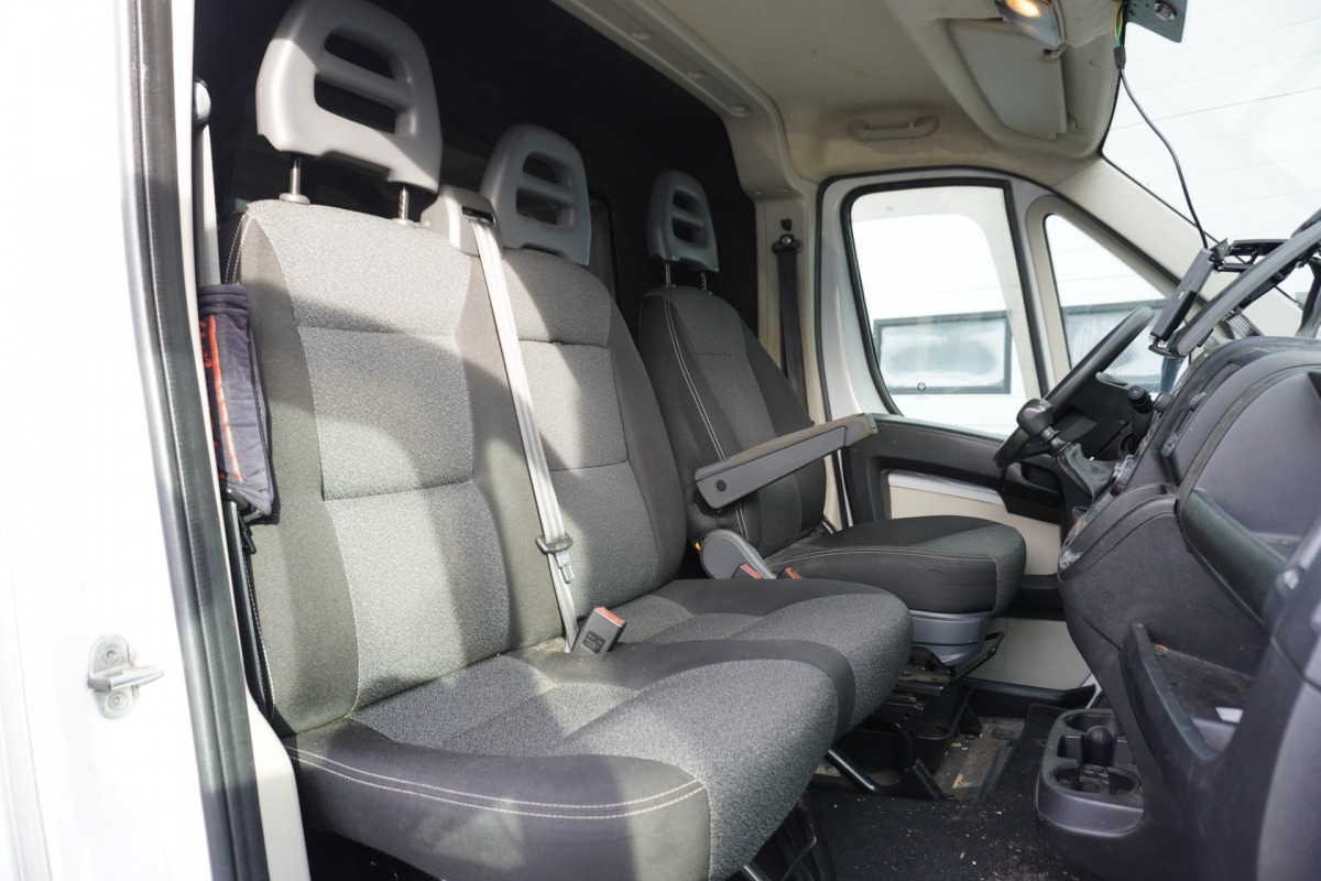 Fiat Ducato 2.0 MultiJet 115PK - Airco - Achteruitrijcamera - Imperiaal - Trekhaak - € 4.950,- Excl.