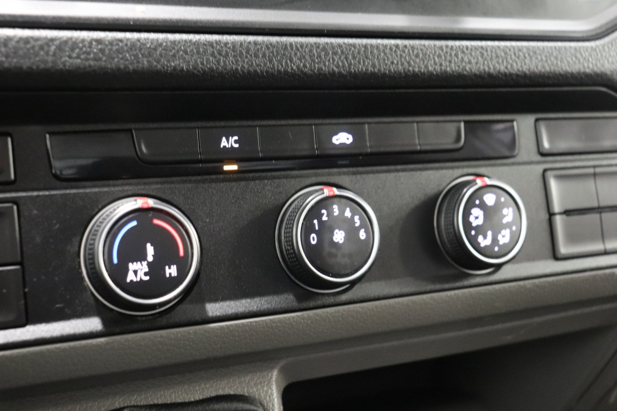 MAN TGE 2.0 L4 Openlaadbak EURO 6 - Airco - Cruise - Trekhaak - € 20.950,- Excl.
