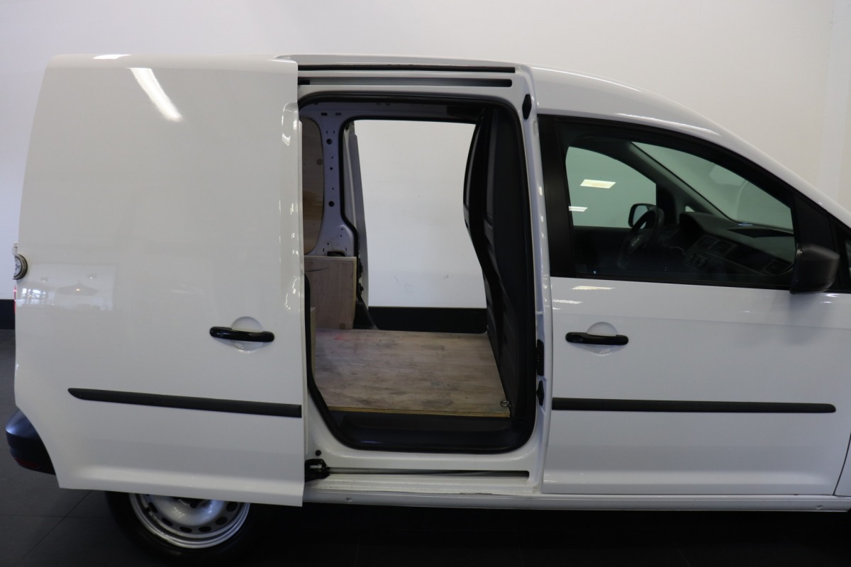 Volkswagen Caddy 1.4 TSI 130PK Automaat BENZINE! - Airco - Cruise - PDC - 2x Schuifdeur - € 14.900,- Excl.