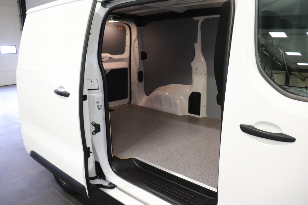 Toyota ProAce Worker 2.0 D-4D 145PK EURO 6 - Airco - Cruise - Start/Stop - €17.500,- Excl.