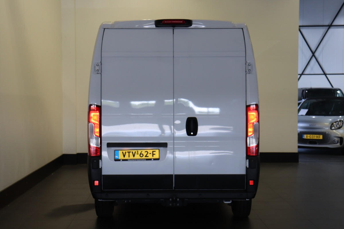 Peugeot Boxer 2.2 BlueHDi L3H2 140PK EURO 6 - Airco - Cruise - PDC - € 19.950,- Excl.