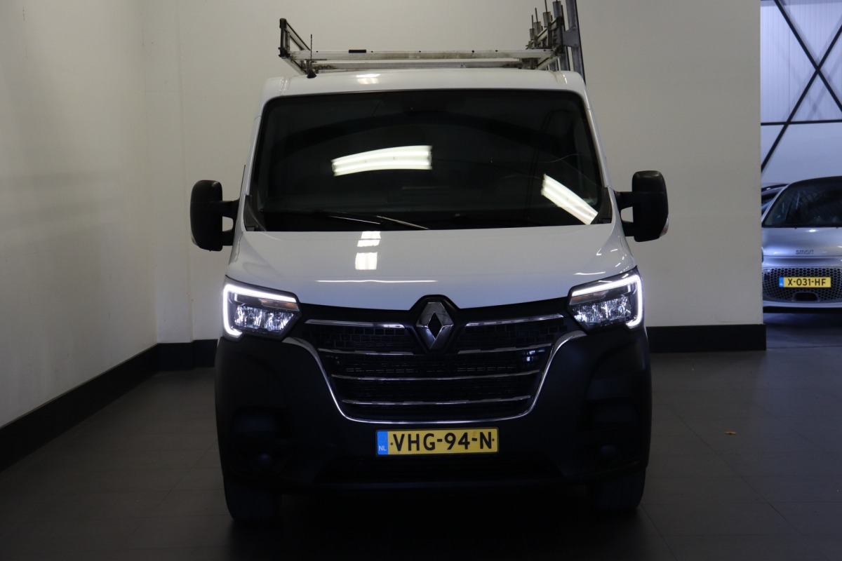 Renault Master 2.3 dCi 136PK L2 Glasresteel EURO 6 - Airco - Cruise - Trekhaak - € 16.900,- Excl.