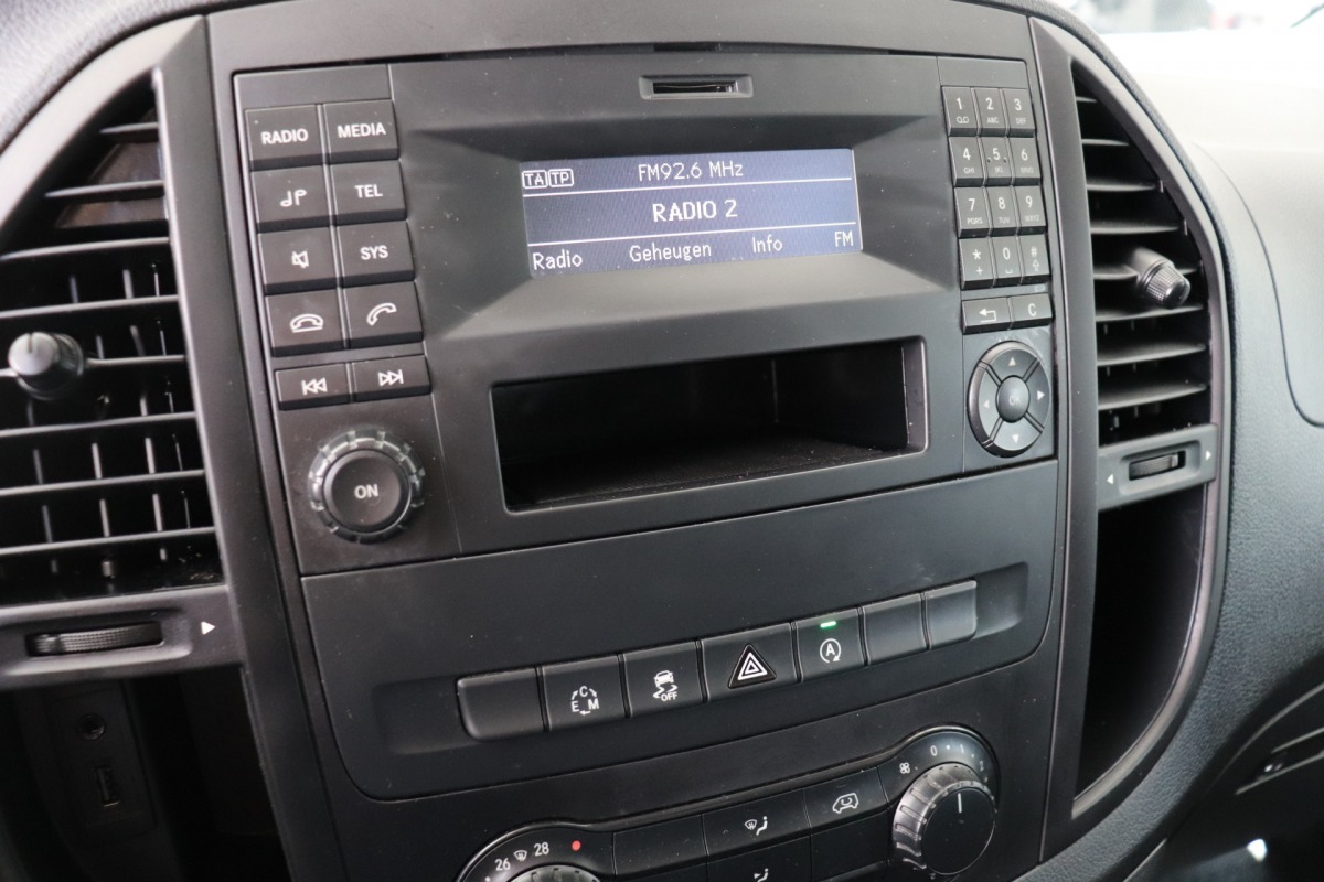 Mercedes-Benz Vito 114 CDI Lang Automaat EURO 6 - Airco - Cruise - PDC - € 16.900,- Excl.