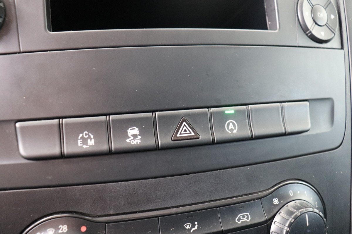 Mercedes-Benz Vito 114 CDI Lang Automaat EURO 6 - Airco - Cruise - PDC - € 16.900,- Excl.