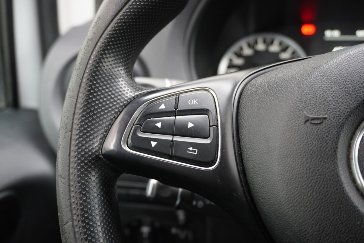 Mercedes-Benz Vito 114 CDI Lang Automaat EURO 6 - Airco - Cruise - PDC - € 15.900,- Excl.