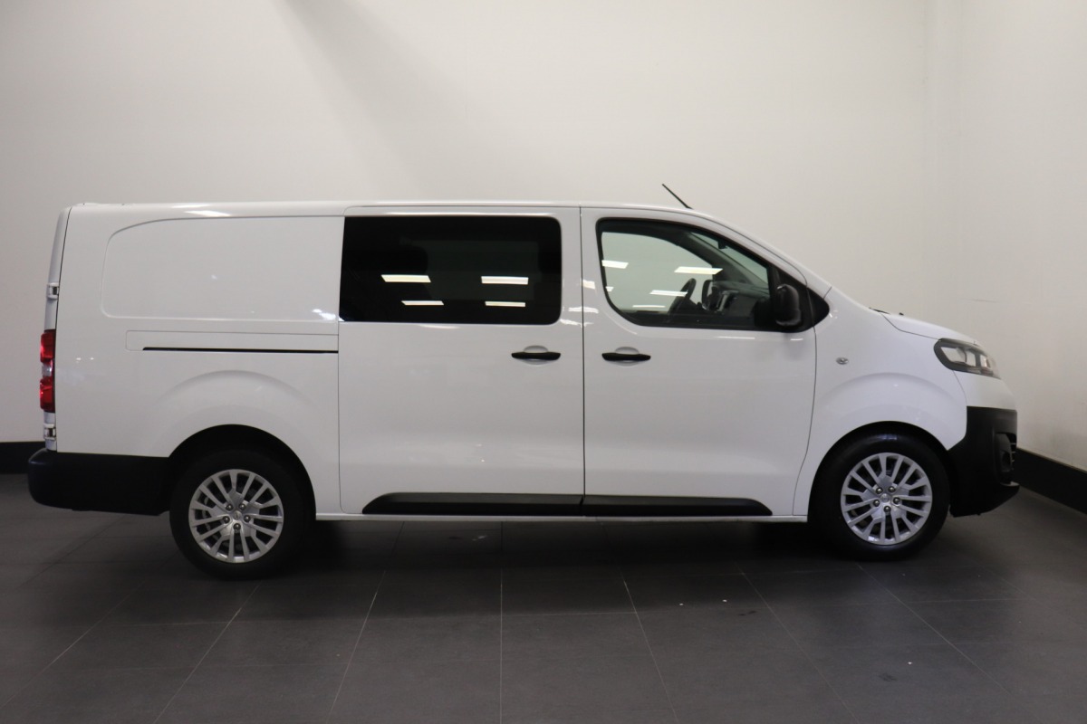 Opel Vivaro 2.0 CDTI 123PK L3 Dubbel Cabine EURO 6 - Airco - Navi - Cruise - €15.900,-