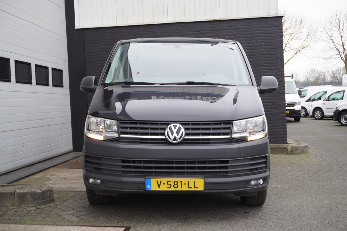 Volkswagen Transporter 2.0 TDI 204PK L2 EURO 6 - Airco - Navi - Cruise - €16.900,- Excl.