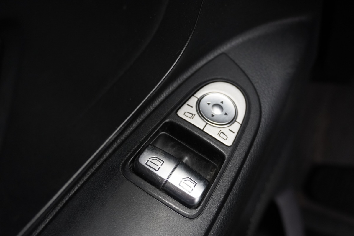 Mercedes-Benz Vito 114 CDI Lang Automaat EURO 6 - Airco - Navi - Cruise - €14.900,- Excl.