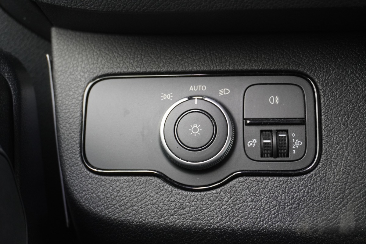 Mercedes-Benz Sprinter 315 1.9 CDI L3H2 3500 KG Automaat EURO 6 - A/C Climate - Navi - Cruise - € 21.950,- Excl.