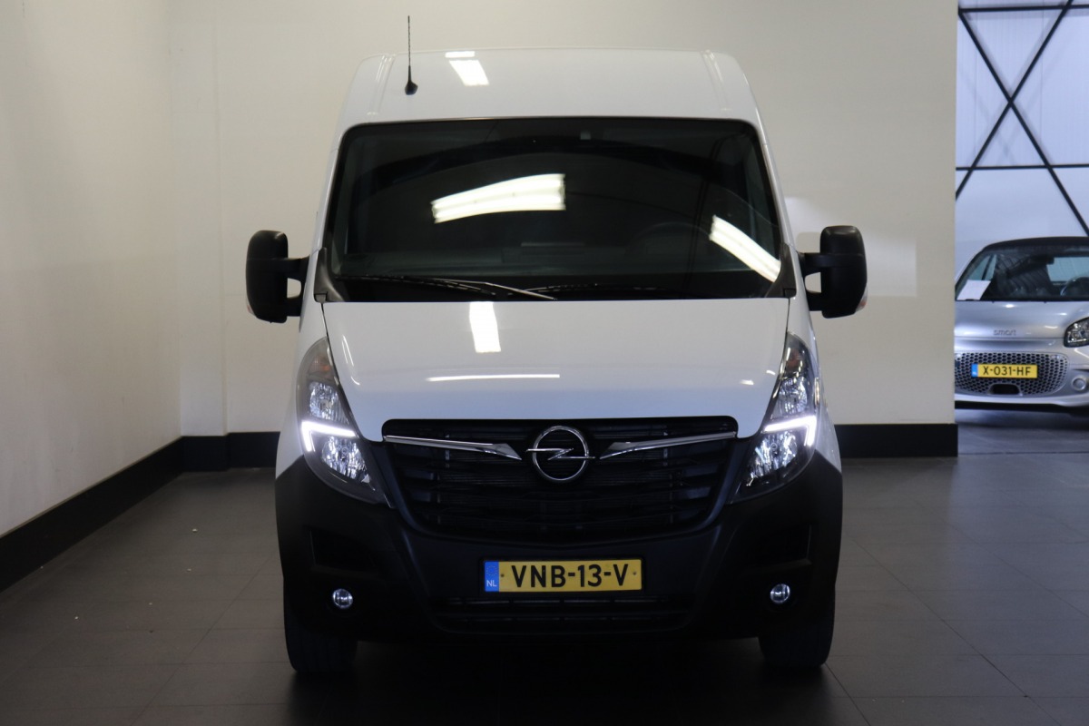 Opel Movano 2.3 Turbo 136PK L3H2 EURO 6 - AC/climate - Navi - Cruise - € 18.900,- Excl.