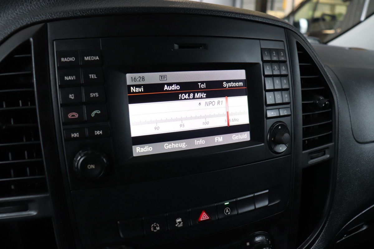Mercedes-Benz Vito 114 CDI Lang Automaat EURO 6 - Airco - Navi - Cruise - €15.900,- Excl.