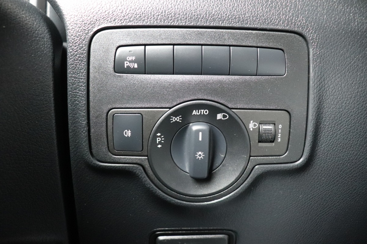 Mercedes-Benz Vito 114 CDI Lang Automaat EURO 6 - Airco - Navi - Cruise - €15.900,- Excl.
