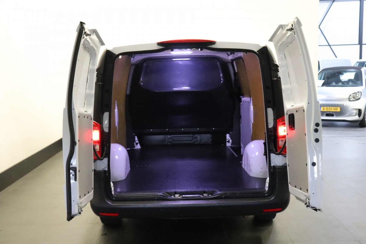 Mercedes-Benz Vito 114 CDI Lang Automaat EURO 6 - Airco - Navi - Cruise - €15.900,- Excl.