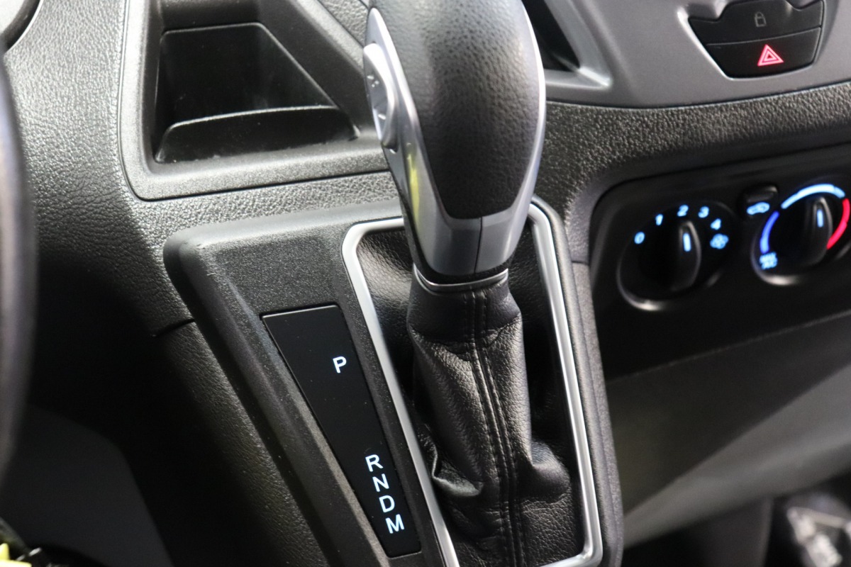 Ford Transit Custom 2.0 TDCI 130PK Automaat EURO 6 - Airco - Navi - Cruise - PDC - €12.900,- Excl.