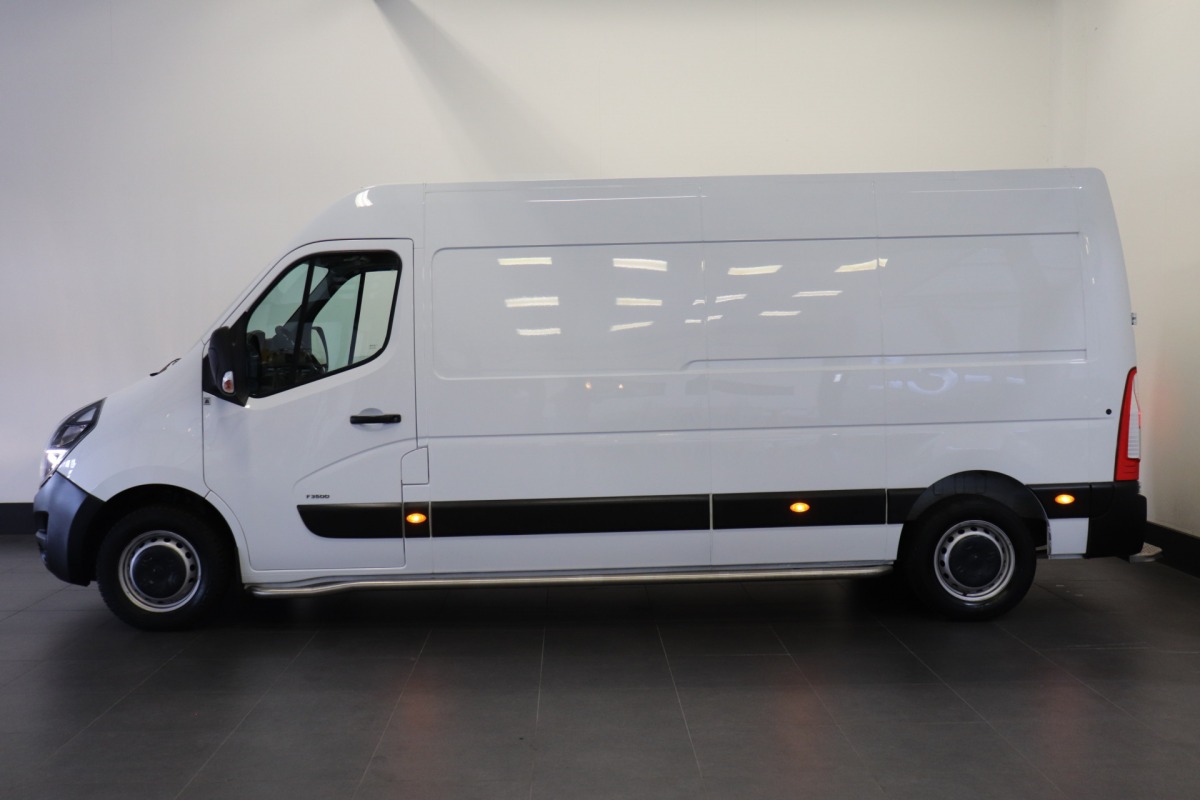 Opel Movano 2.3 Turbo 136PK L3H2 EURO 6 - Airco - Navi - Cruise - € 18.900,- Excl.
