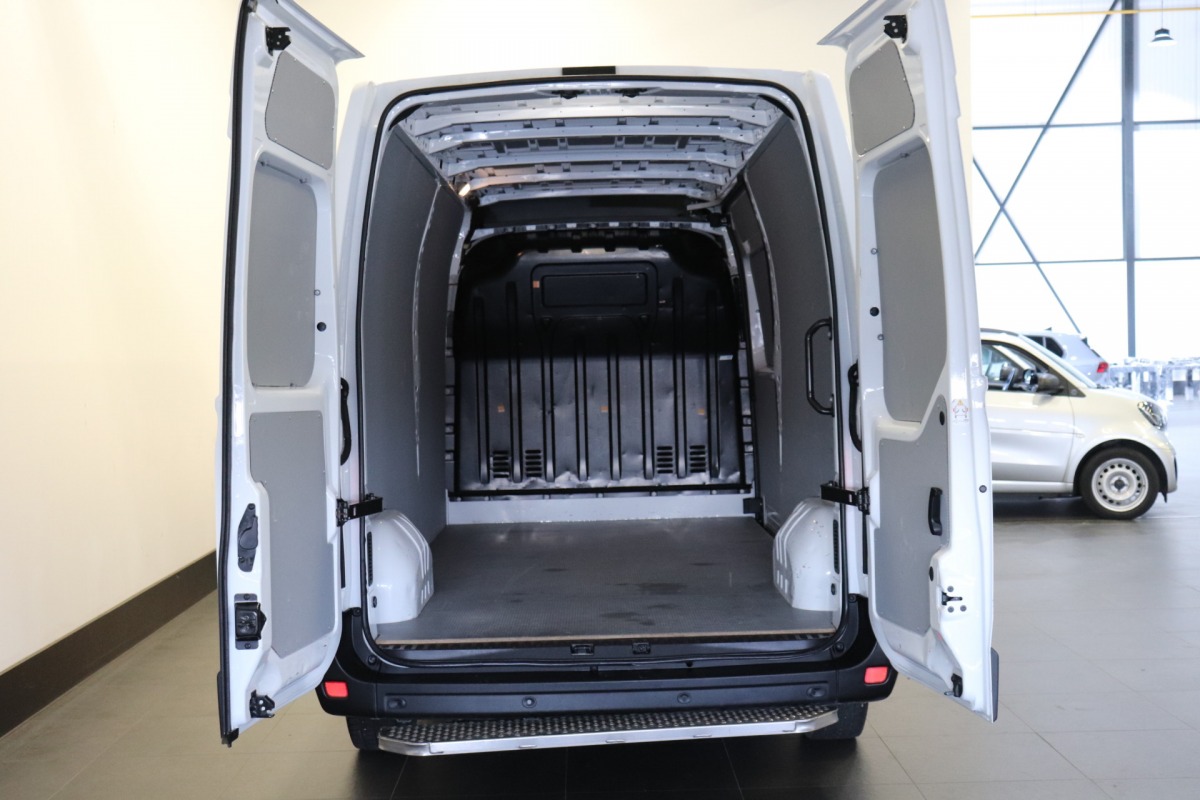 Opel Movano 2.3 Turbo 136PK L3H2 EURO 6 - Airco - Navi - Cruise - € 18.900,- Excl.