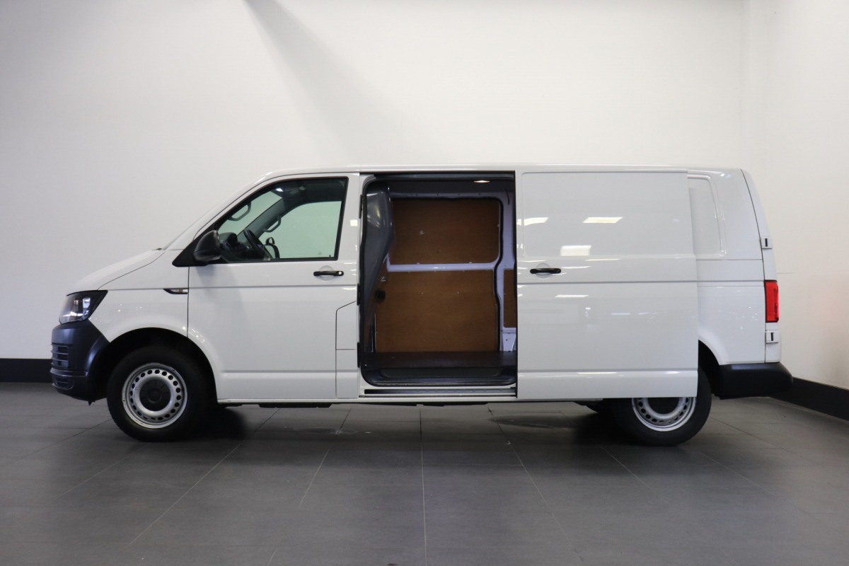 Volkswagen Transporter 2.0 TDI L2 Automaat Dubbele schuifdeur EURO 6 - Airco - Cruise - € 13.950,- Excl.