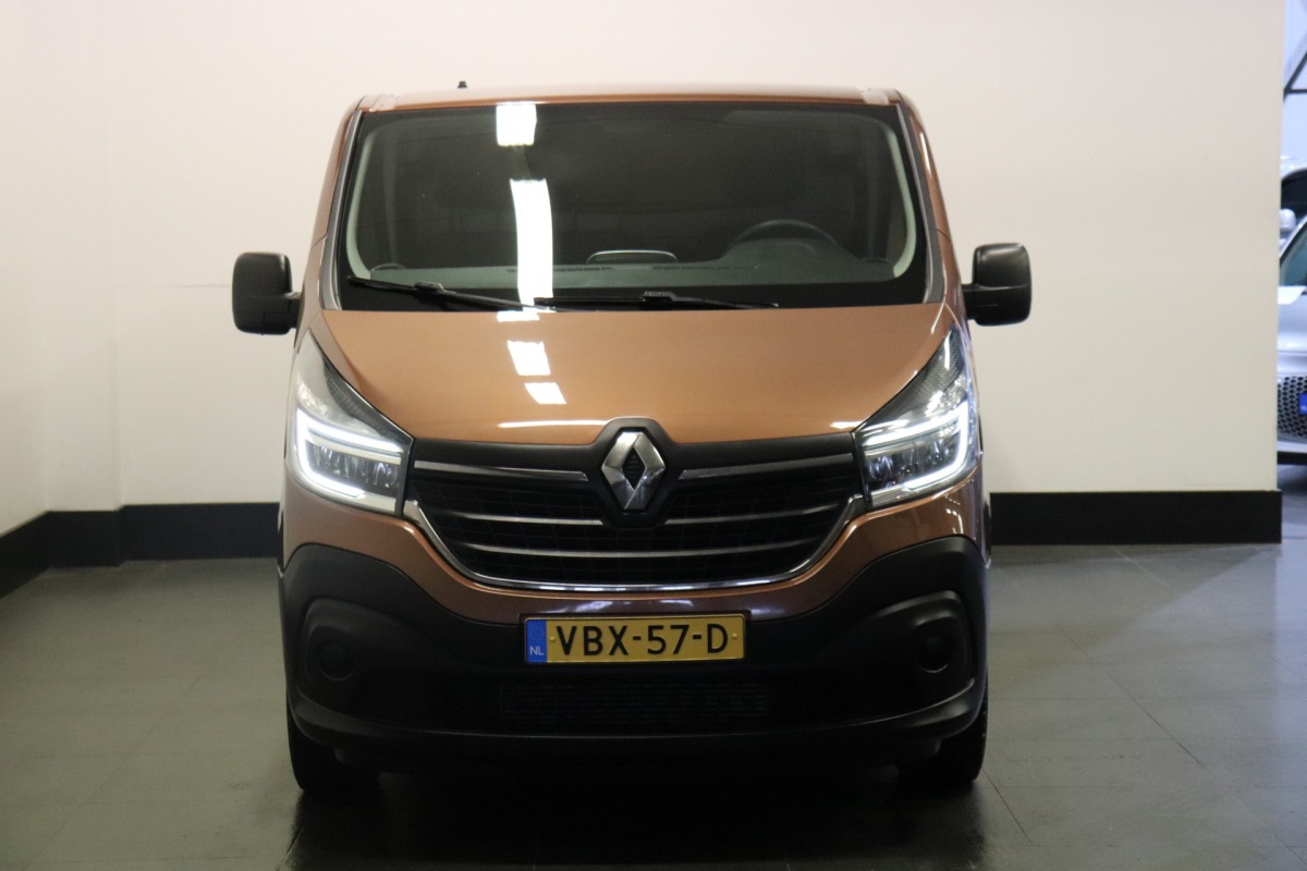 Renault Trafic 1.6 dCi EURO 6 - Airco - Navi - Cruise - € 10.900,- Excl.
