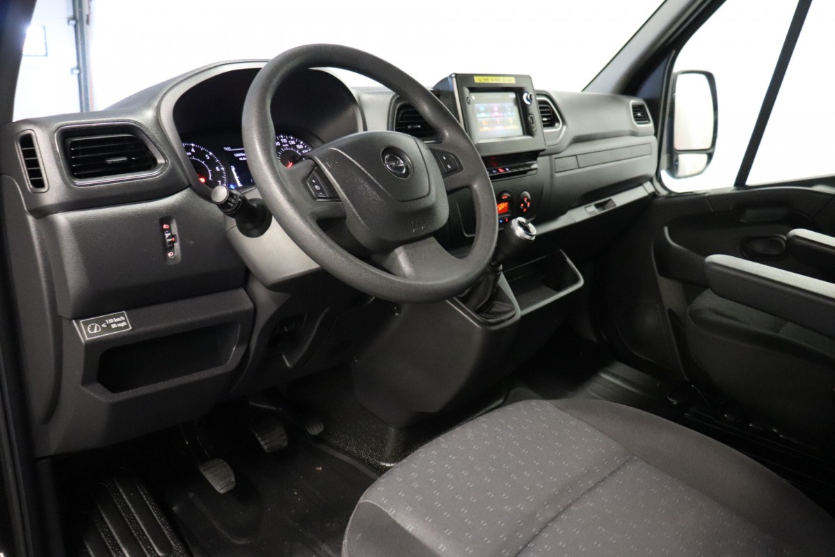 Opel Movano 2.3 Turbo L3 - Airco - Navi - Cruise - € 23.900,- Excl.