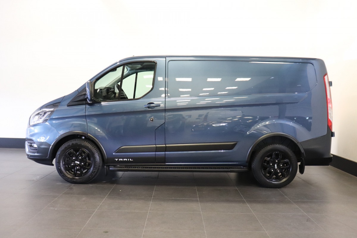 Ford Transit Custom 2.0 TDCI 130PK Trail EURO 6 - Airco - Cruise - Camera - Stoel verw. - € 22.900,- Excl.