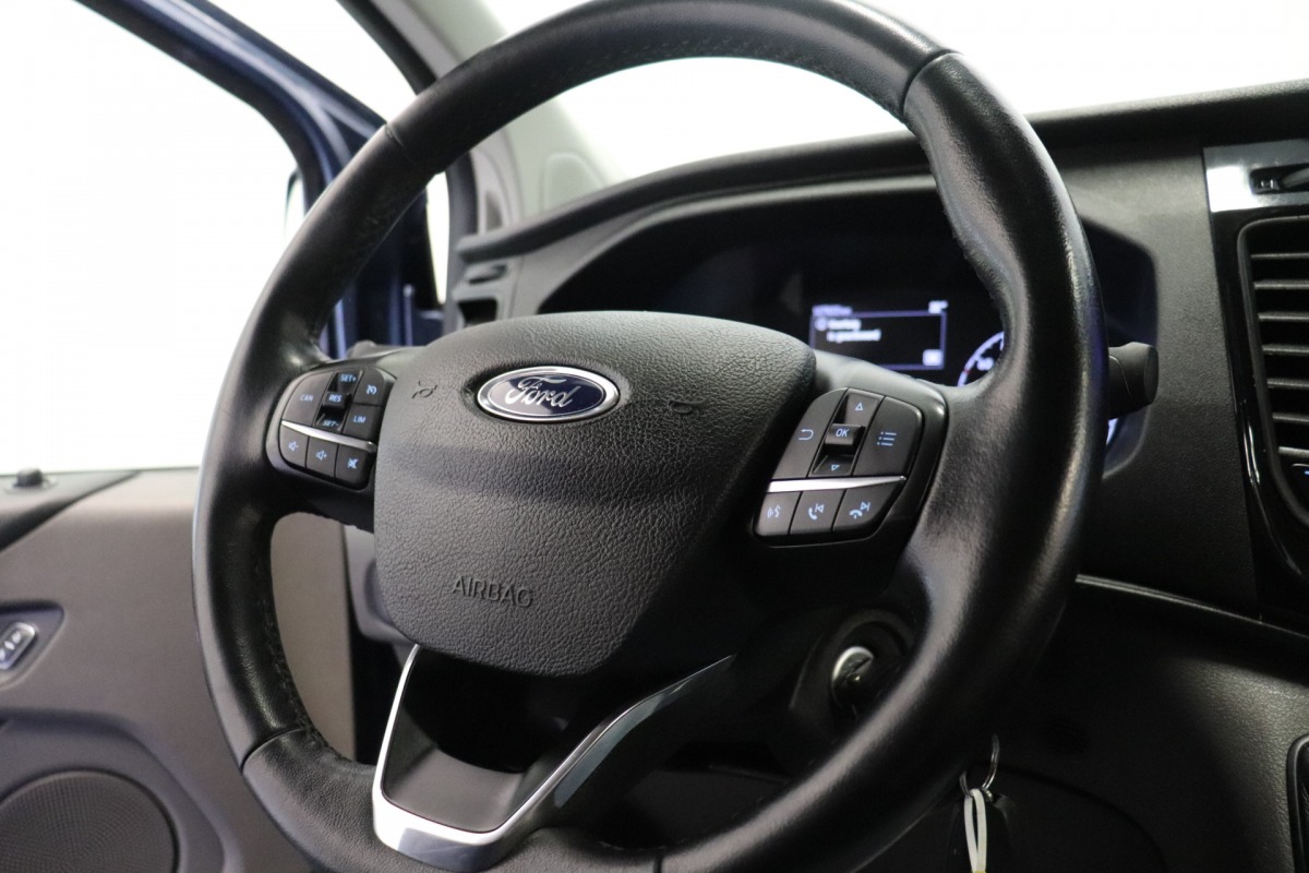 Ford Transit Custom 2.0 TDCI 130PK Trail EURO 6 - Airco - Cruise - Camera - Stoel verw. - € 22.900,- Excl.