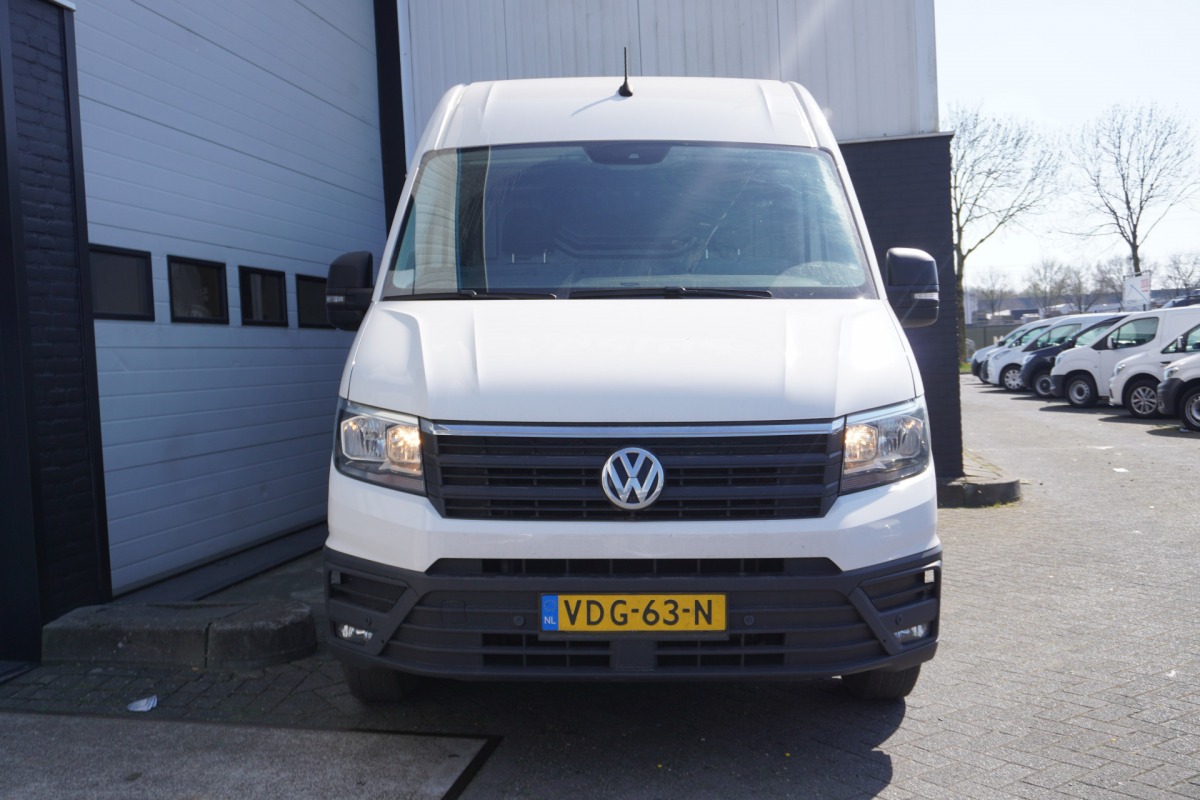 Volkswagen Crafter 2.0 TDI 140PK L3H3 EURO 6 - Airco - Navi - Cruise - Camera - € 14.900,- Excl.