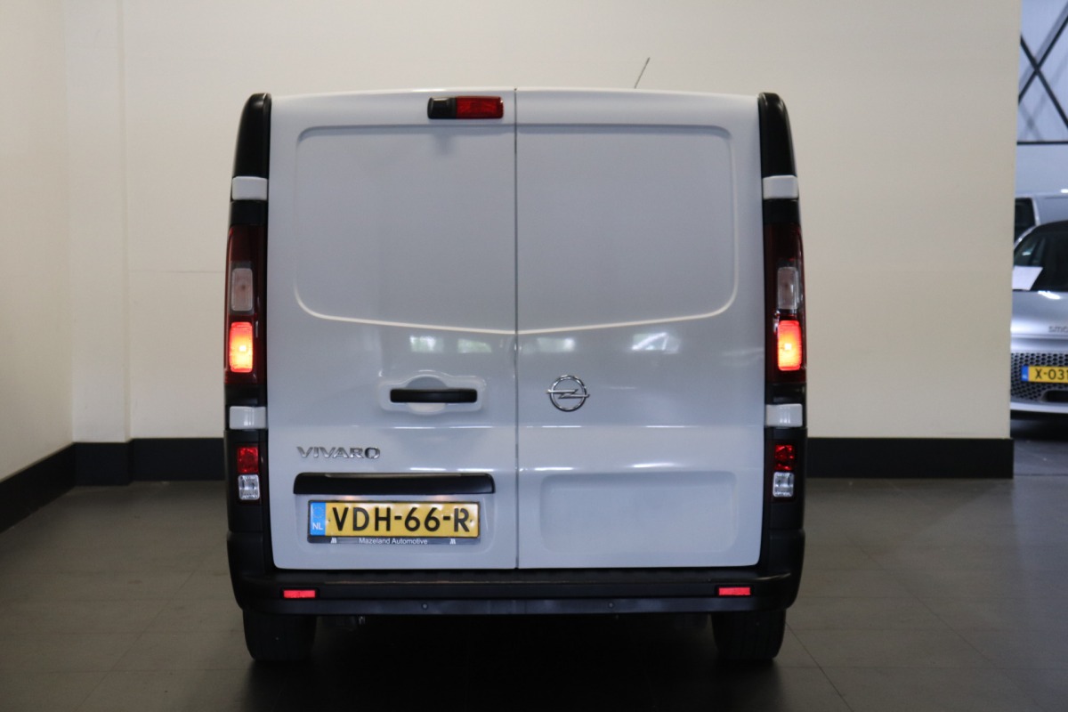 Opel Vivaro 1.6 CDTI EURO 6 - Airco - Cruise - Navi - Camera - € 11.900,- Excl.