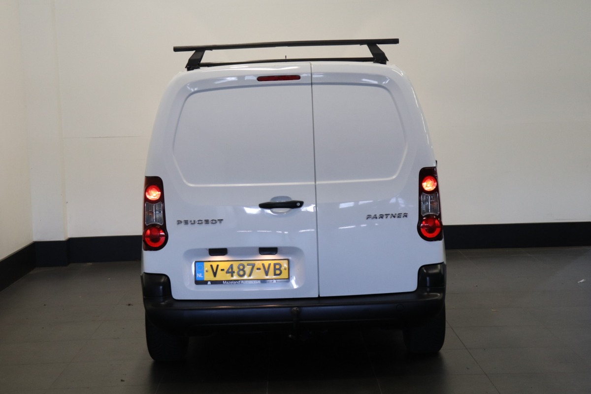 Peugeot Partner 120 1.6 BlueHDi EURO6 - Airco - Cruise - Trekhaak - € 4.499,- Excl. BTW