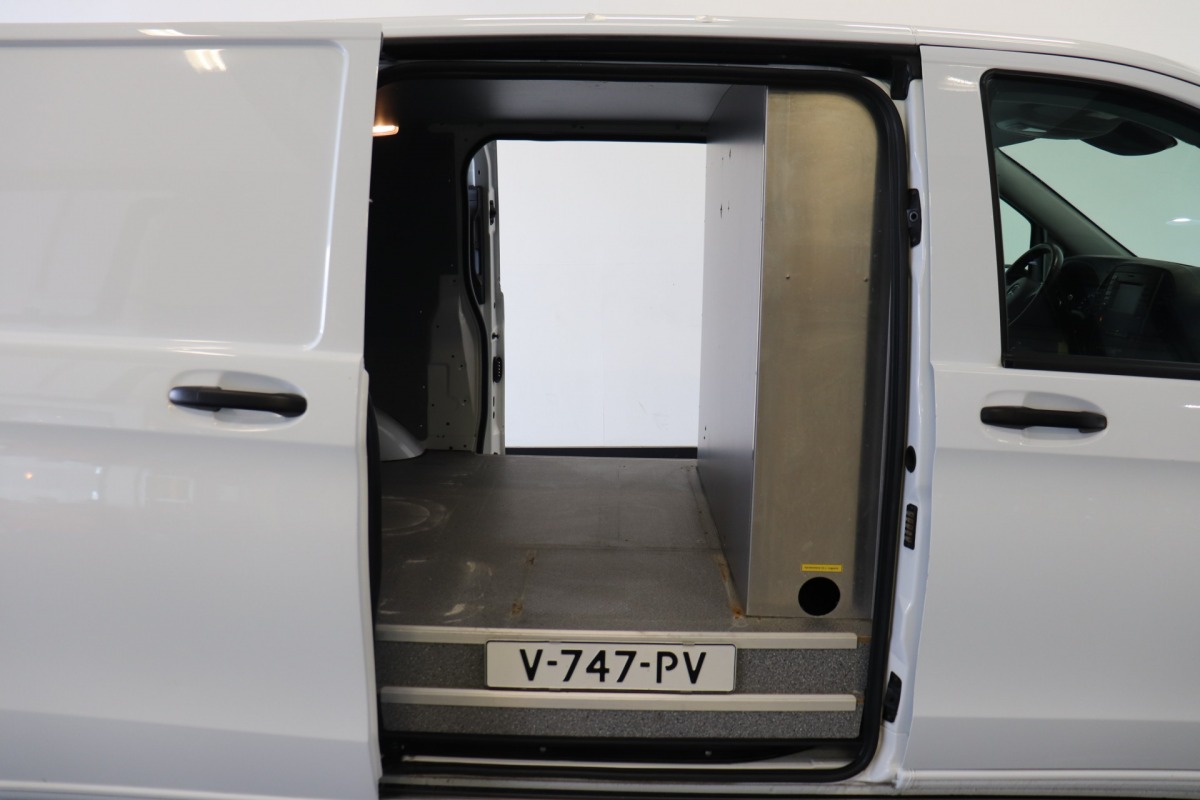 Mercedes-Benz Vito 116 CDI Lang Automaat EURO 6 2 x schuifdeur - A/C Climate - Cruise - PDC - €12.499,- Excl.