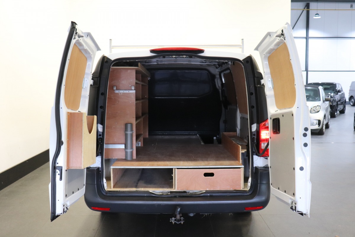 Mercedes-Benz Vito 109 CDI Lang EURO 6 - Airco - Trekhaak - Dakdragers - € 8.950,- Excl.