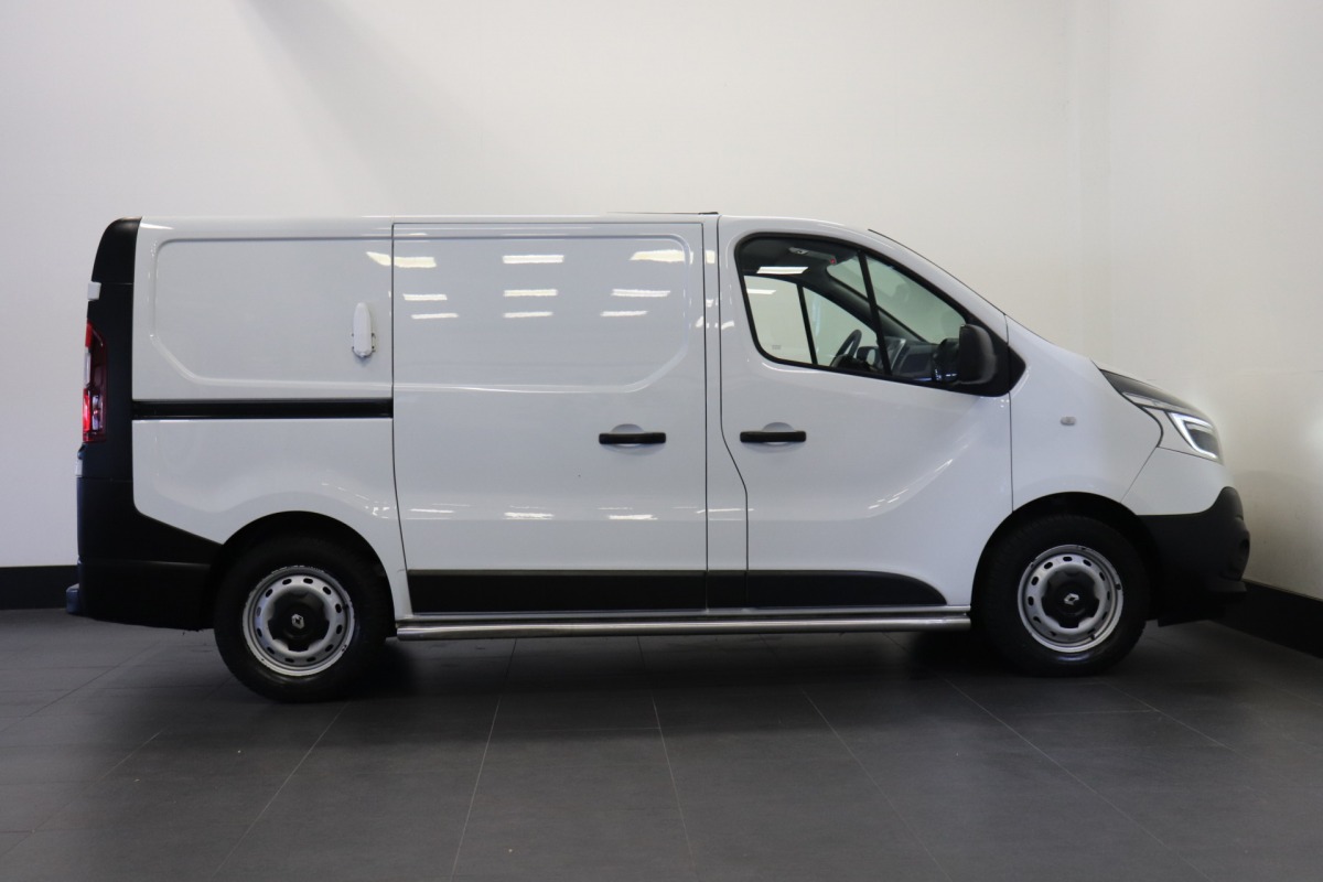 Renault Trafic 1.6 dCi EURO 6 2 x schuifdeur - Airco - Navi - Cruise - €12.499,- Excl.
