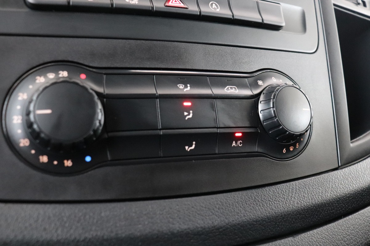 Mercedes-Benz Vito 114 CDI Lang Automaat EURO 6 - Airco - Navi - Cruise - € 13.950,- Excl.