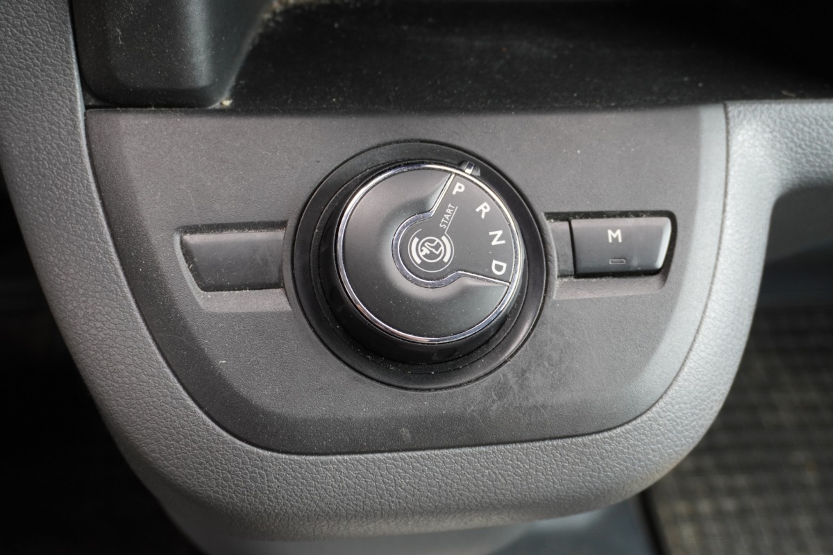 Opel Vivaro 2.0 CDTI 123PK L2 Automaat EURO 6 - Airco - Navi - Cruise - 2 x schuifdeur - €13.950,- Excl.