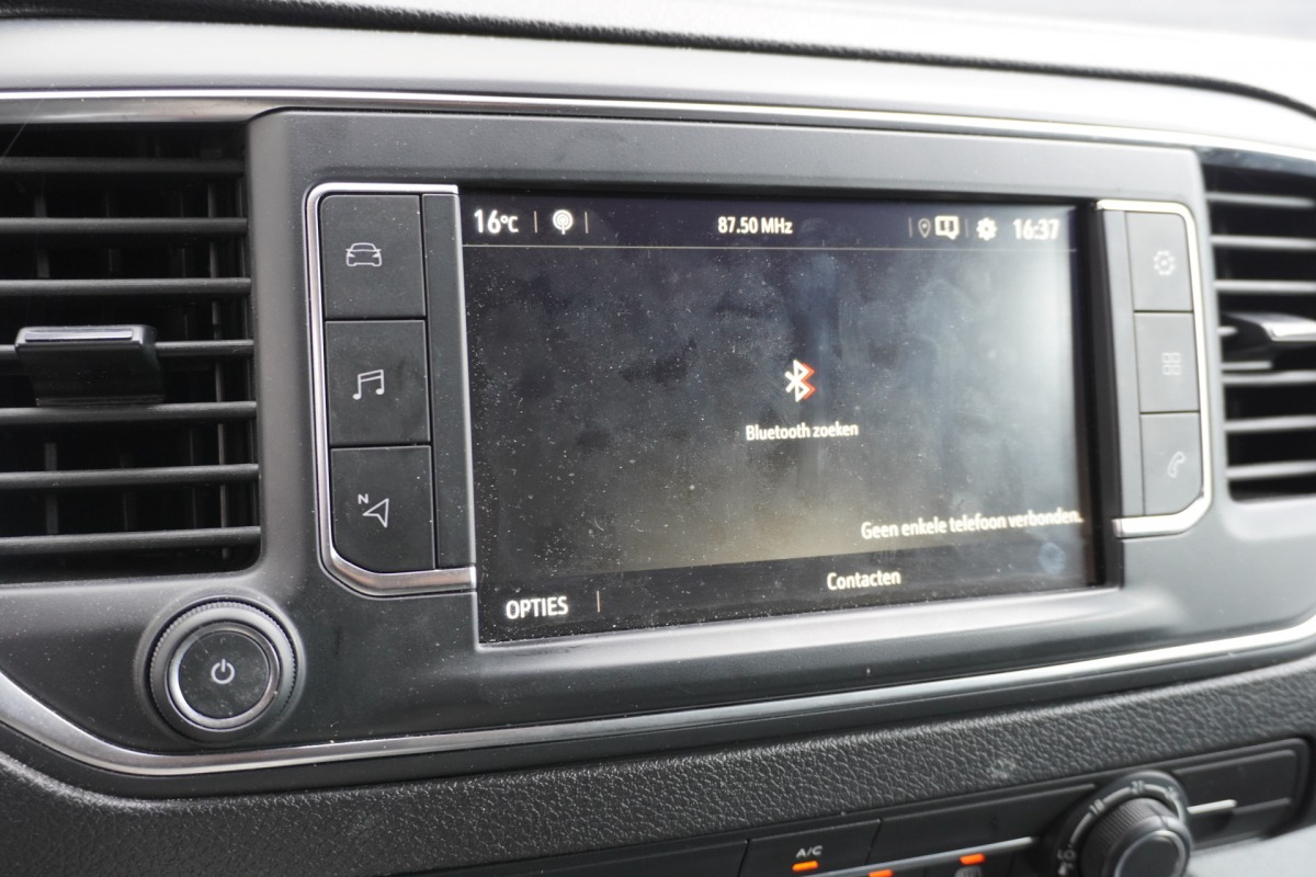 Opel Vivaro 2.0 CDTI L2 123PK Automaat EURO 6 - Airco - Navi - Cruise - 2 x schuifdeur - €14.900,- Excl.