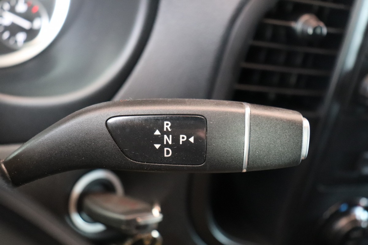 Mercedes-Benz Vito 114 CDI Lang Automaat EURO 6 - AC/Climate - Cruise - 2x Schuideur - € 13.900,- Excl.