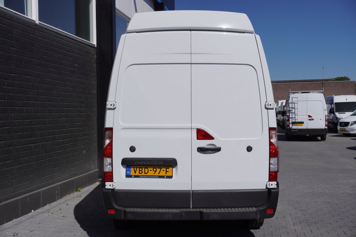 Renault Master 2.3 dCi 170PK L3H3 EURO 6 Airco - Navi - Cruise - € 14.950,- Excl.