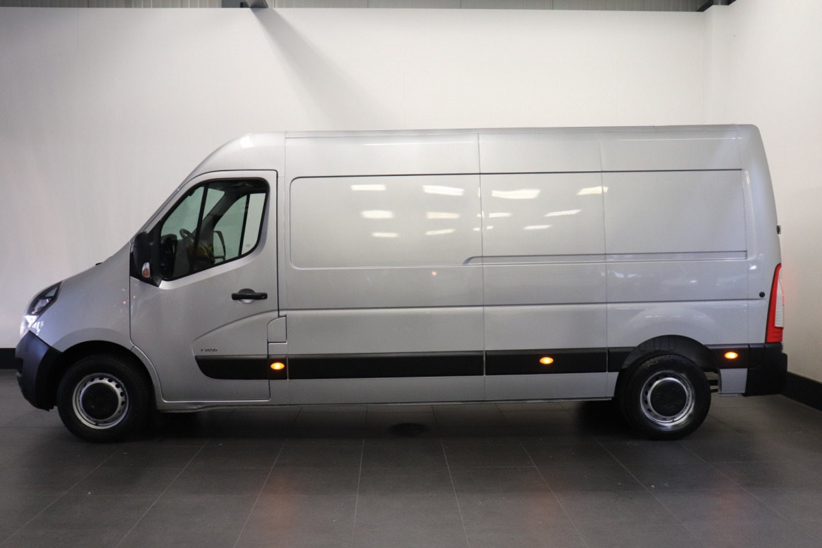 Opel Movano 2.3 Turbo 136PK L3H2 EURO 6 - AC/climate - Navi - Cruise - €13.950,- Excl.